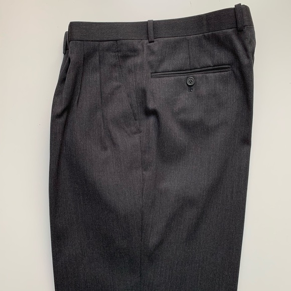 Bendetti Men’s Gray Suit - Picture 5 of 8